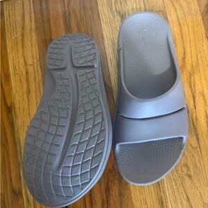 Oofos Gray Slide Sandals